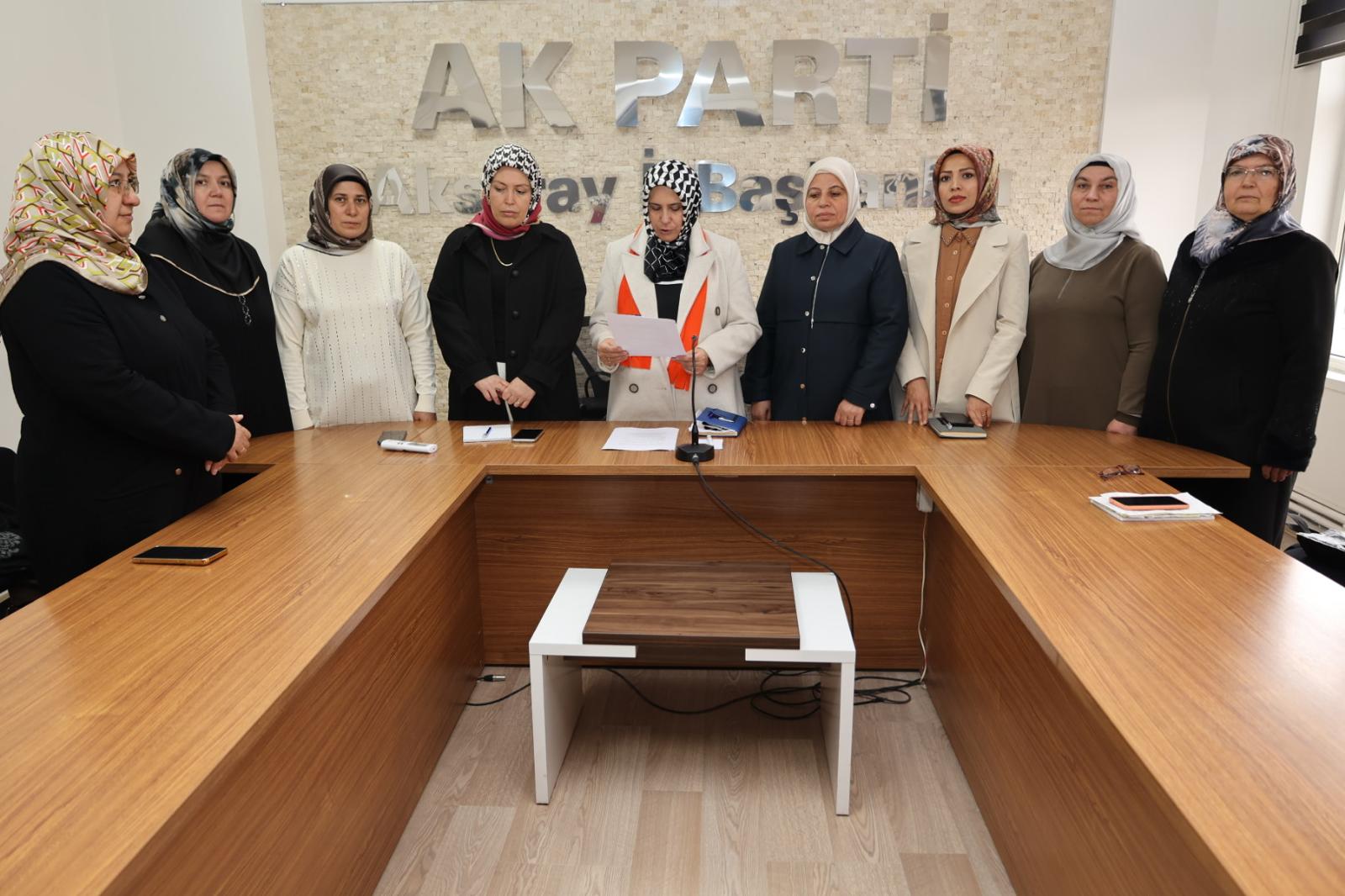 AK PARTİ KADIN KOLLARI BAŞKANLIĞI  25 KASIM KADINA YÖNELİK ŞİDDETE KARŞI ULUSLARARASI  MÜCADELE GÜNÜ  BASIN AÇIKLAMASI 